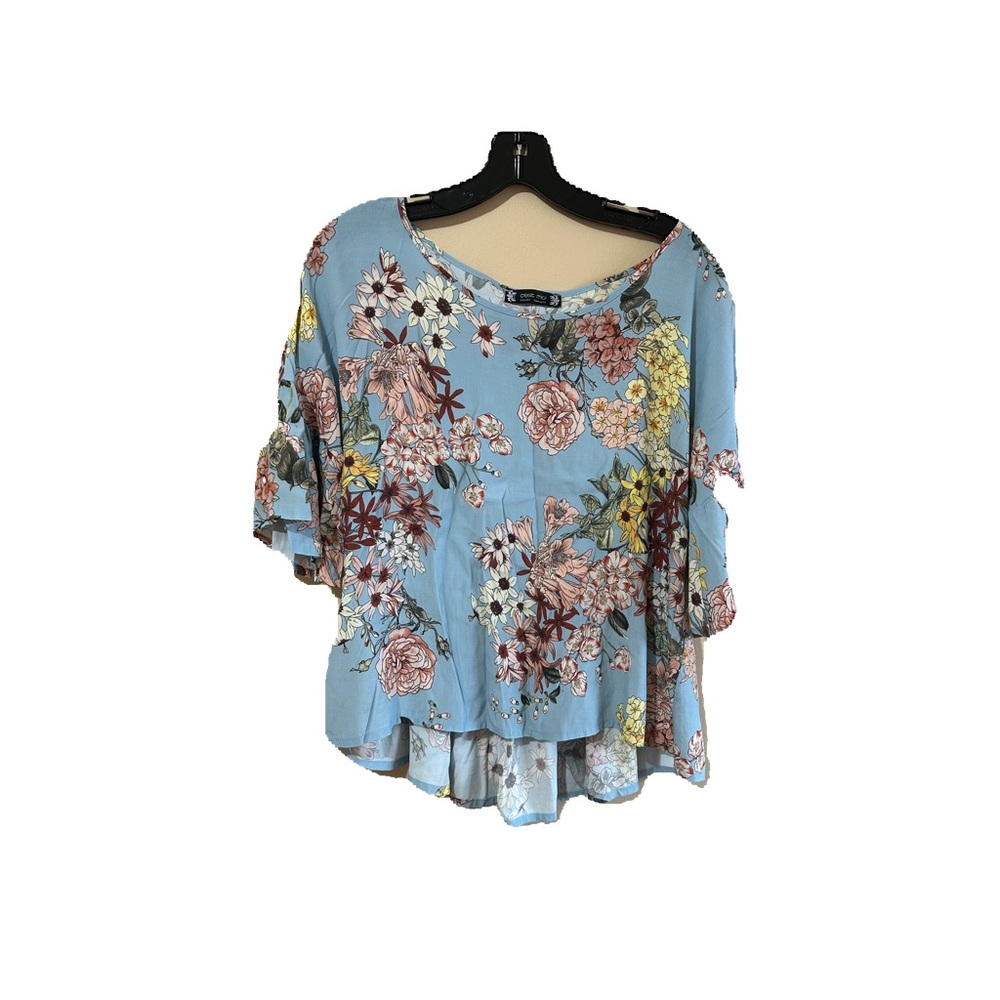 C’EST MOI FLORAL BLOUSE RUFFLED SLEEVY IN SIZE MEDIUM